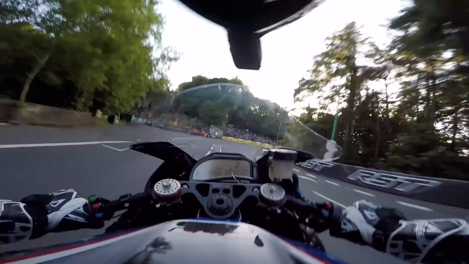 HP4 Race : Attention, prêts, partez !