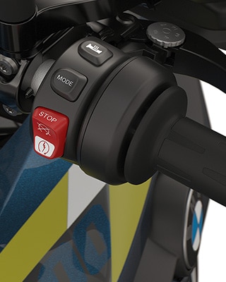 De handvatverwarming van de BMW F 800 GS