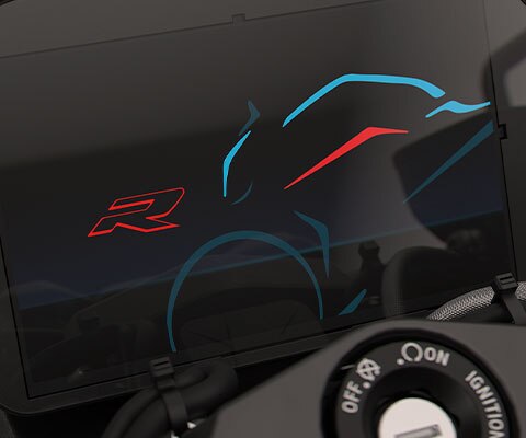 Wir sehen das TFT-Display der S 1000 R.