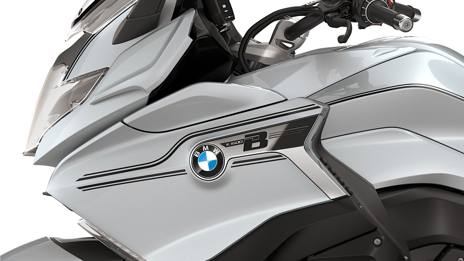 The Ionic Silver metallic paintwork