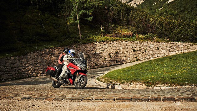 Attractive riding scene with BMW R 1250 RT