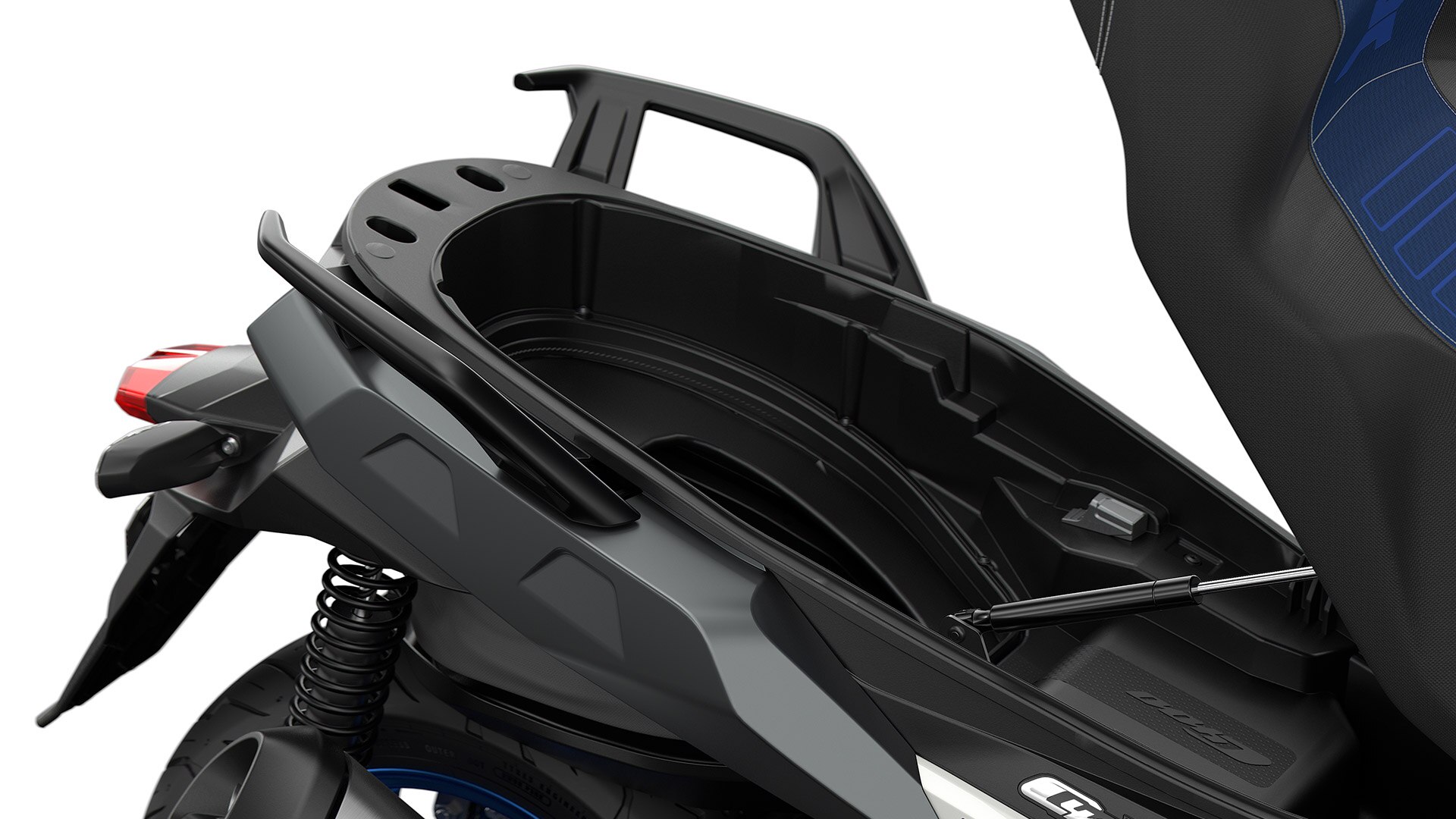 Compartiment de rangement Flexcase ouvert du C 400 X.