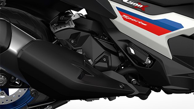 Nous voyons ici le moteur à combustion monocylindre du C 400 X.